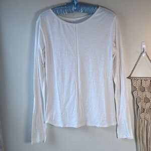 EUC Lululemon White Long Sleeve Seamed T-Shirt S/6